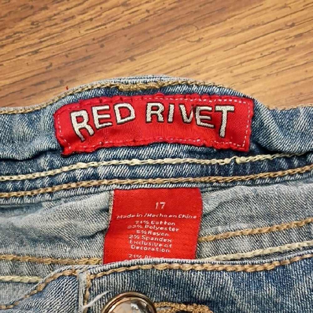 🔥Red Rivet Light Blue Distressed Denim Shorts Women's Size 17 - Picture 2 of 13